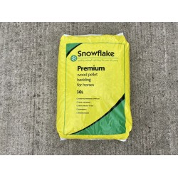 Snowflake Premium Equine Wood Pellets 30L Bags (£7.20 per bag If you order 65)