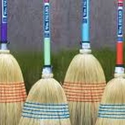 Red Gorilla Traditional Corn Broom with coloured handle 